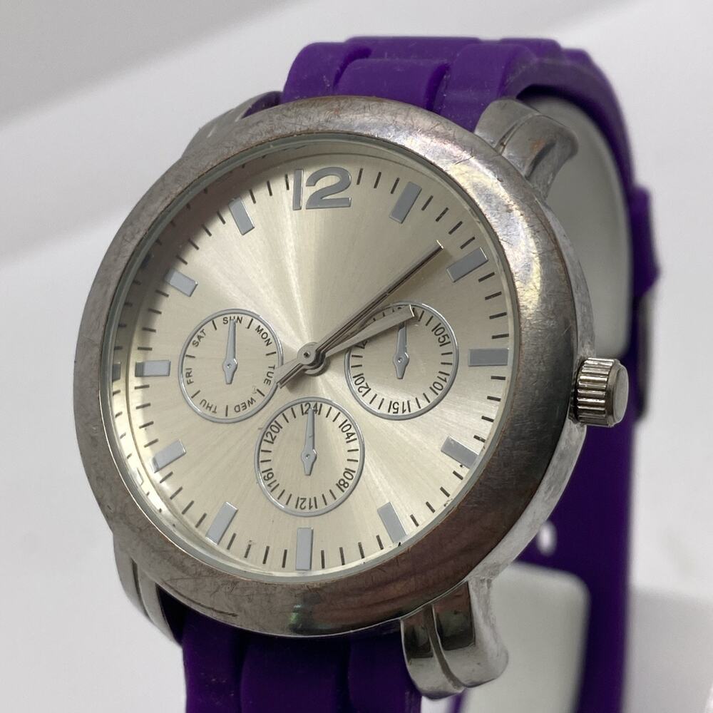 Womens Silver Purple Rubber Watch Works New Battery